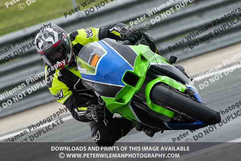 cadwell no limits trackday;cadwell park;cadwell park photographs;cadwell trackday photographs;enduro digital images;event digital images;eventdigitalimages;navarra;no limits trackdays;peter wileman photography;racing digital images;trackday digital images;trackday photos